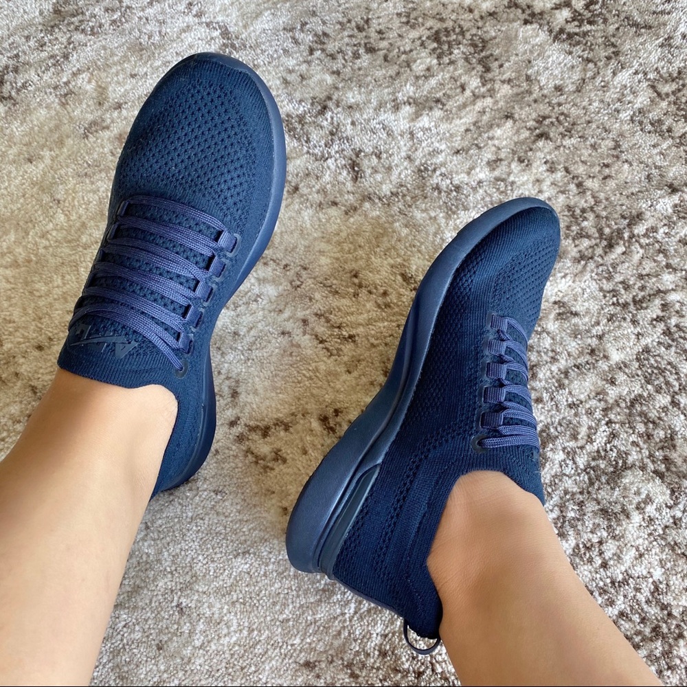 APL TechLoom Breeze in Navy/Navy